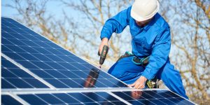 Installation Maintenance Panneaux Solaires Photovoltaïques à Saint-Salvadou